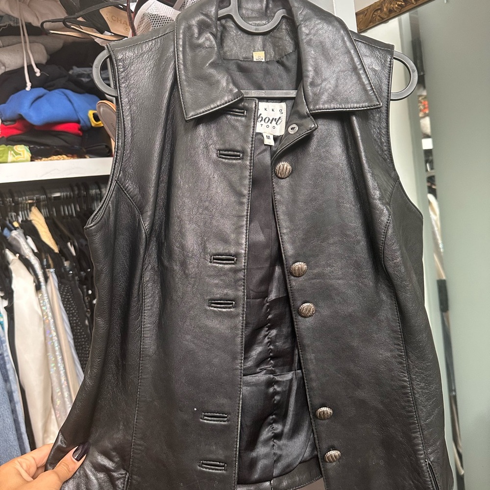 Women's Vintage Vakko Sport Black Leather Vest